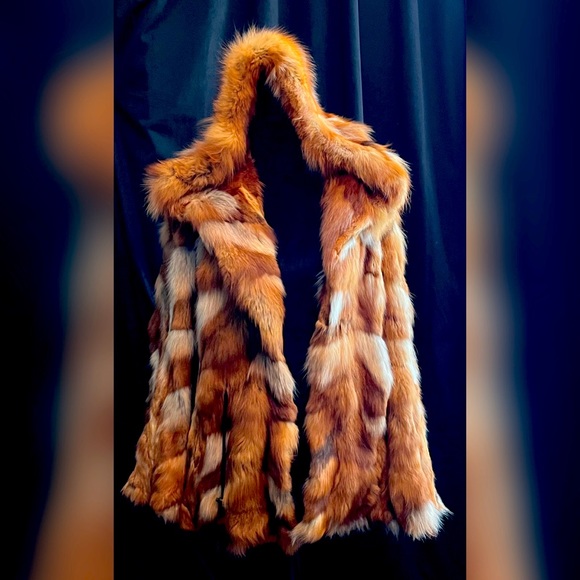 Greek Fur Coat (Natural Fox Fur Coat) - Picture 3 of 8